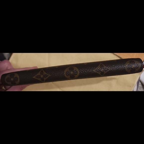 Louis Vuitton Wallet - Picture 6 of 14